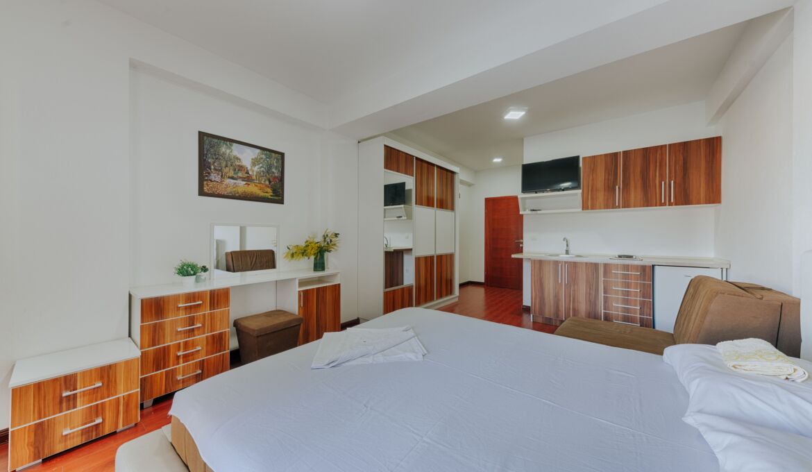 102 Trokrevetni apartman L2